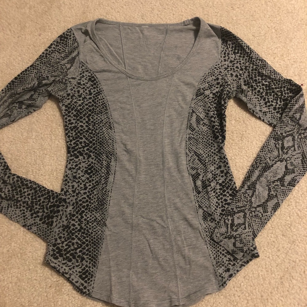 Lululemon Long sleeve